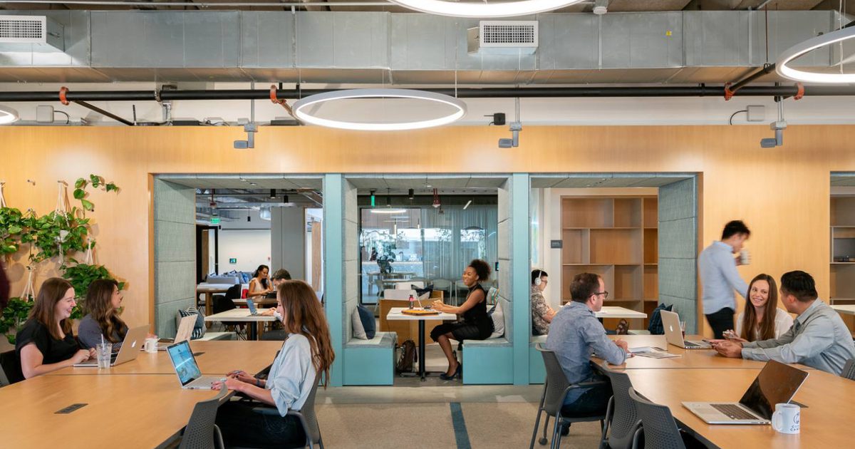 What to Expect During Your First Time at a Coworking Space
