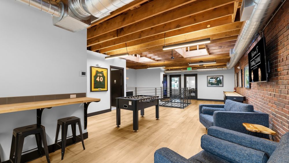 Think Tank Everett WA 2022 10 07 141041 qtrh